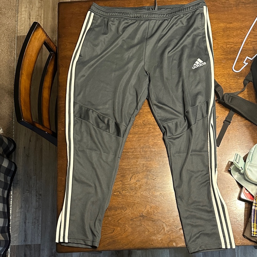 Adidas Men's Gray Joggers with White Stripes